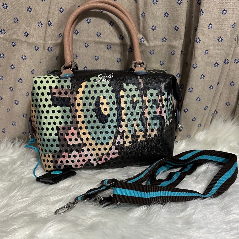 Gabs Transformable FOREVER Tote Bag - Picture 5 of 8